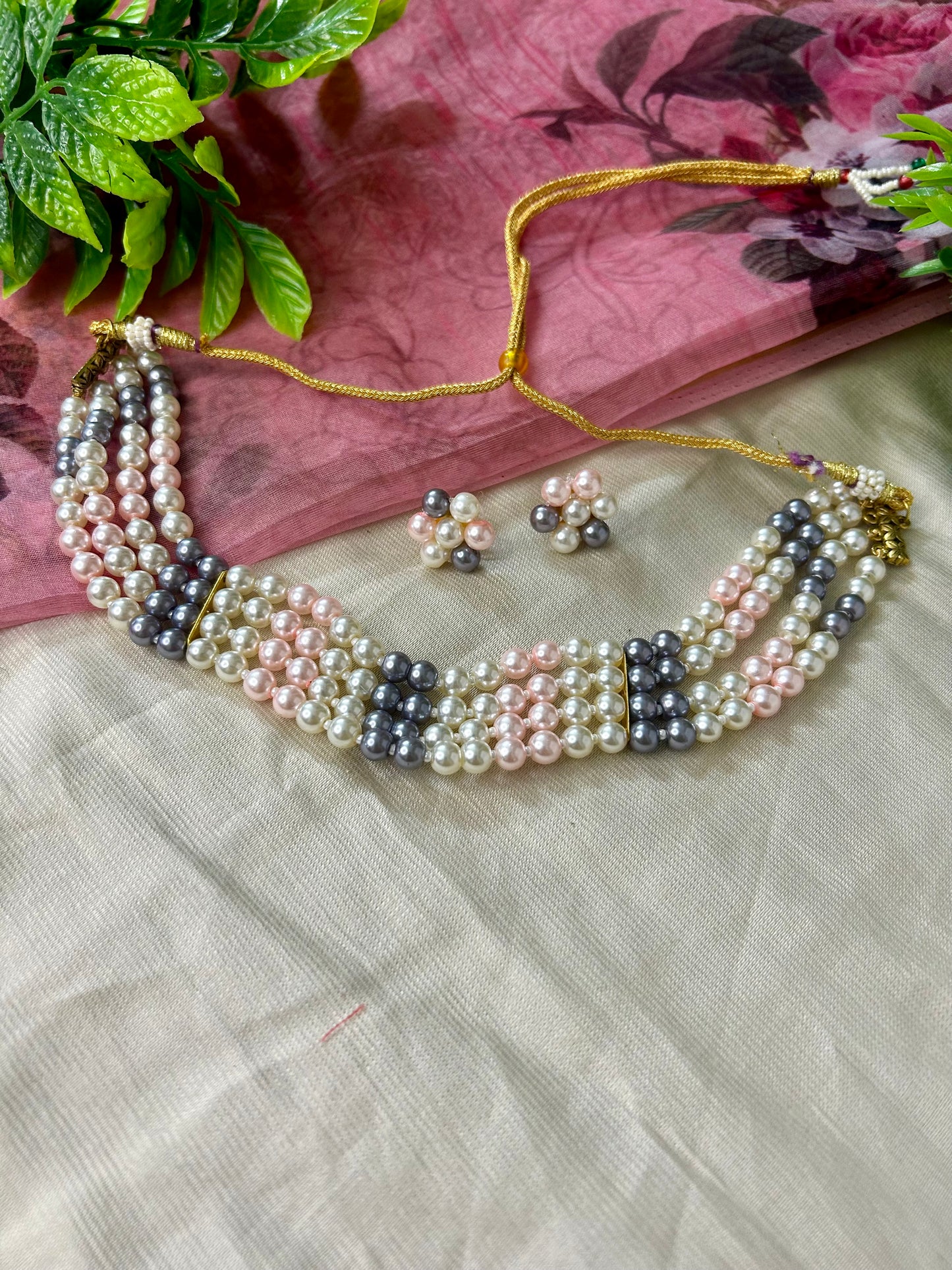 Elegance pearl mala with earrings